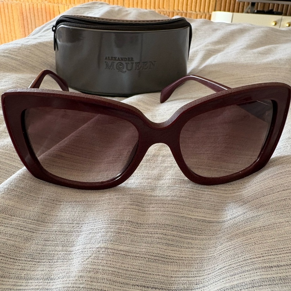New with original case Alexander McQueen burgundy wood-frame sunglasses